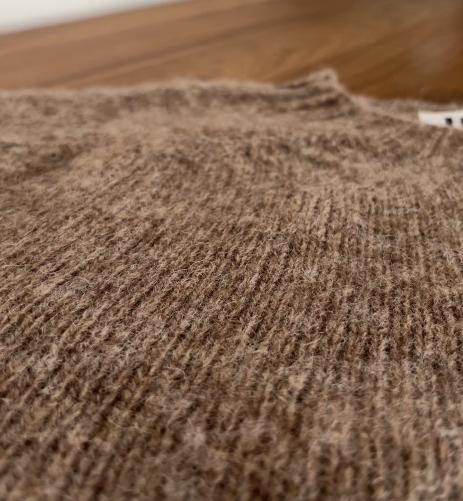 Harley of Scotland - Boxy Crewneck - Brushed Supersoft Shetland - Tundra