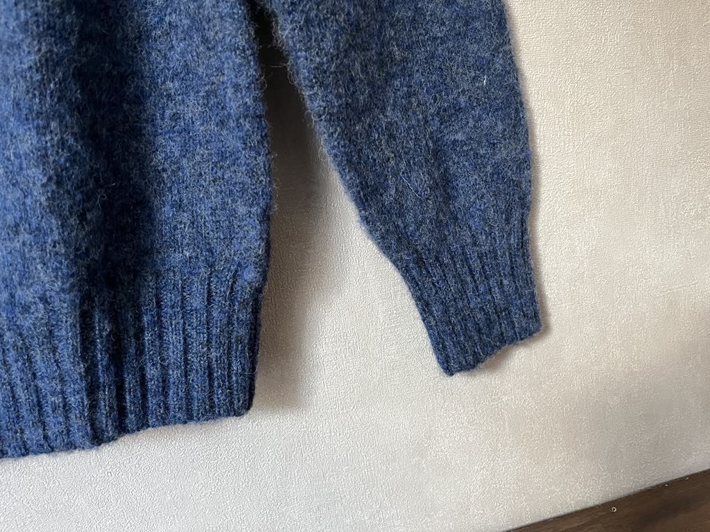 Harley of Scotland - Boxy Crewneck - Brushed Supersoft Shetland - Denim