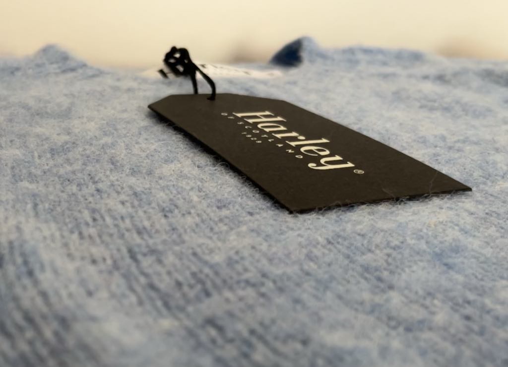 Harley of Scotland - Boxy Crewneck - Brushed Supersoft Shetland - Glacier