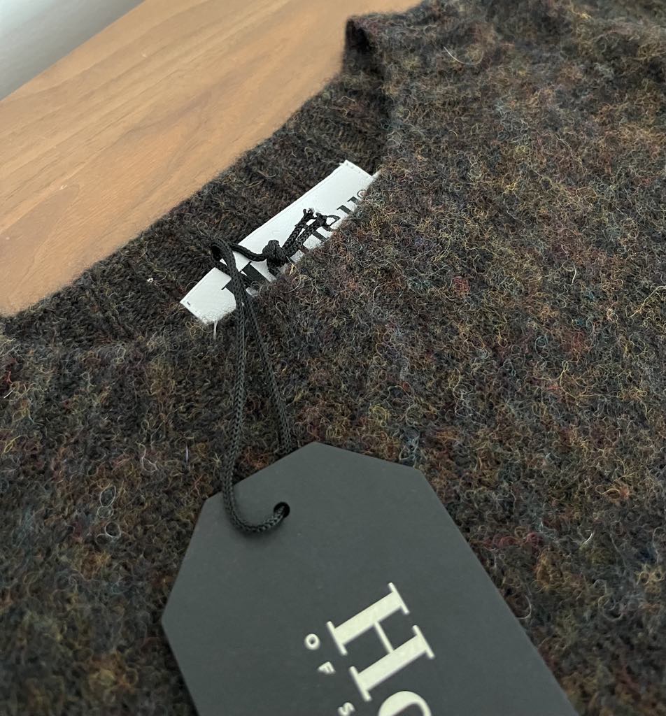 Harley of Scotland - Boxy Crewneck - Brushed Supersoft Shetland - Carob