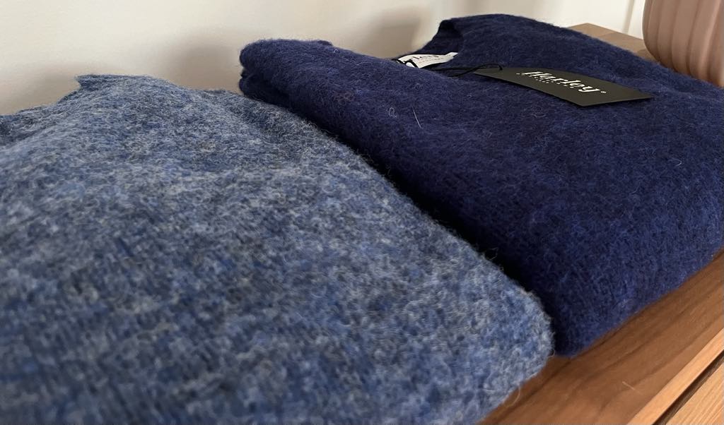 Harley of Scotland - Boxy Crewneck - Brushed Supersoft Shetland - Denim