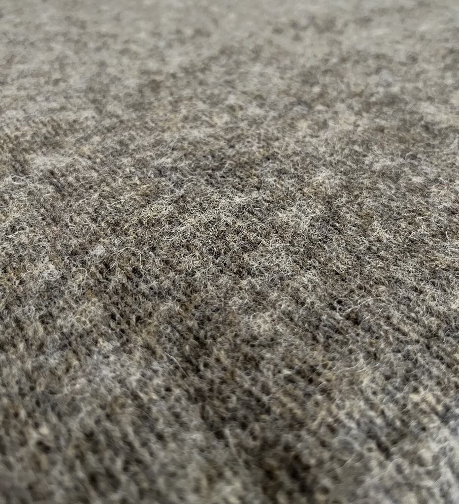 Harley of Scotland - Boxy Crewneck - Brushed Supersoft Shetland - Fossil