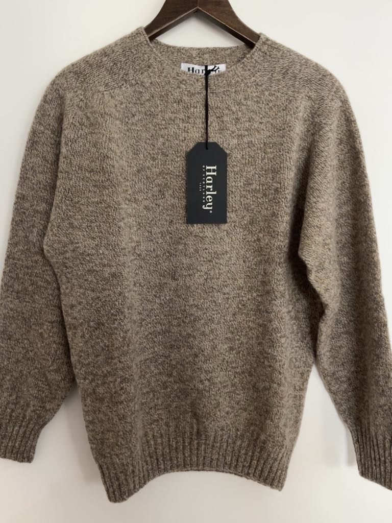 Harley of Scotland - Boxy Crewneck - Brushed Supersoft Shetland - Pebble