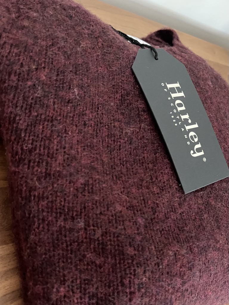 Harley of Scotland brushed Shetland wool sweater in Beetroot